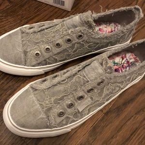 Blowfish sneakers. Brand new